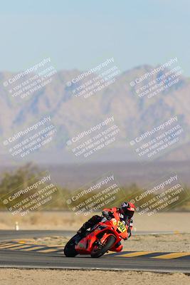 media/Mar-21-2025-CVMA Friday Practice (Fri) [[30cd4fe323]]/3-Racer 2/Session 2 (Turn 4 Entry)/